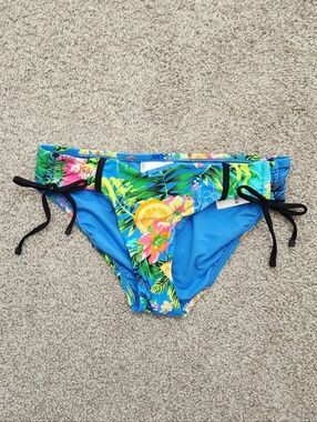 *NWT* Bar III Bright Blue Floral Tie-Side Bikini Bottoms
